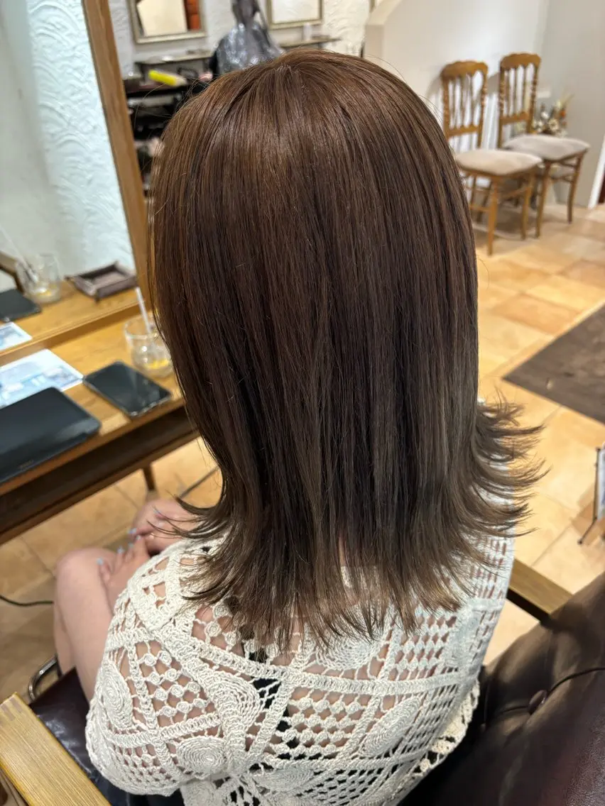 ミディアム カラー ブリーチ ダブルカラー グレージュ モカグレージュ ブリーチなしカラー ヘアカラー トリートメント 🌈透明感カラー🌈 🌟吉田祐介🌟のヘアスタイル