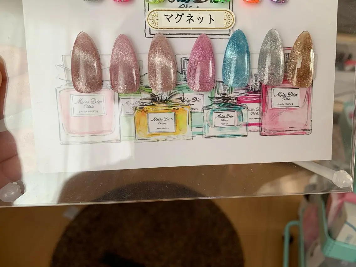 ネイル マグネットネイル ビー玉ネイル 痩身/脱毛/ネイル HARUKAのエステ・リラクイメージ