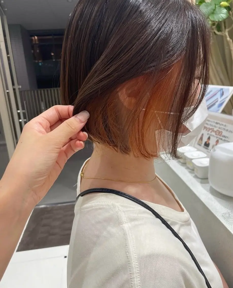 カラー 🦋NIA🦋 SALONECINQのヘアスタイル