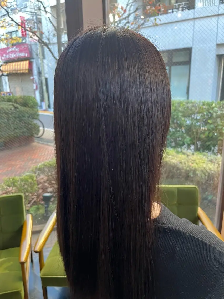 カラー 透明感カラー ヘアカラー miu 💫のヘアスタイル