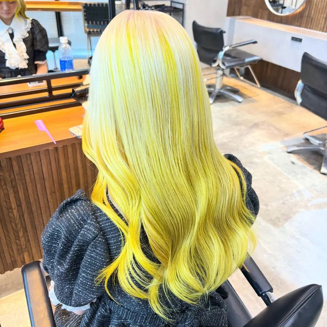 ロング カラー ヘアアレンジ デザインカラー イエローカラー ヘアカラー トリートメント ヘアセット 渋谷🤍ハイトーン 🤍ボブ🤍FUMUのヘアスタイル