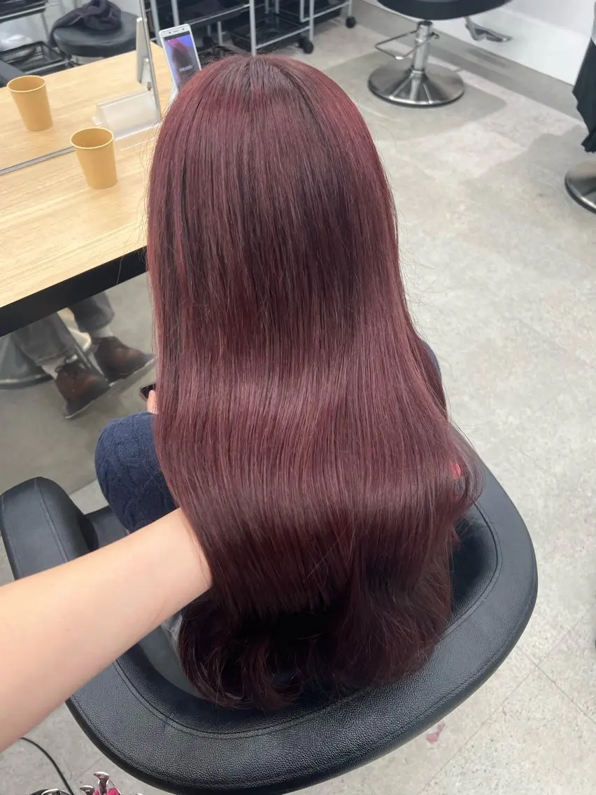 ロング カラー ブリーチ 髪質改善 トリートメント ヘアカラー 💗愛され暖色💗 ピンク/レッド💗のヘアスタイル