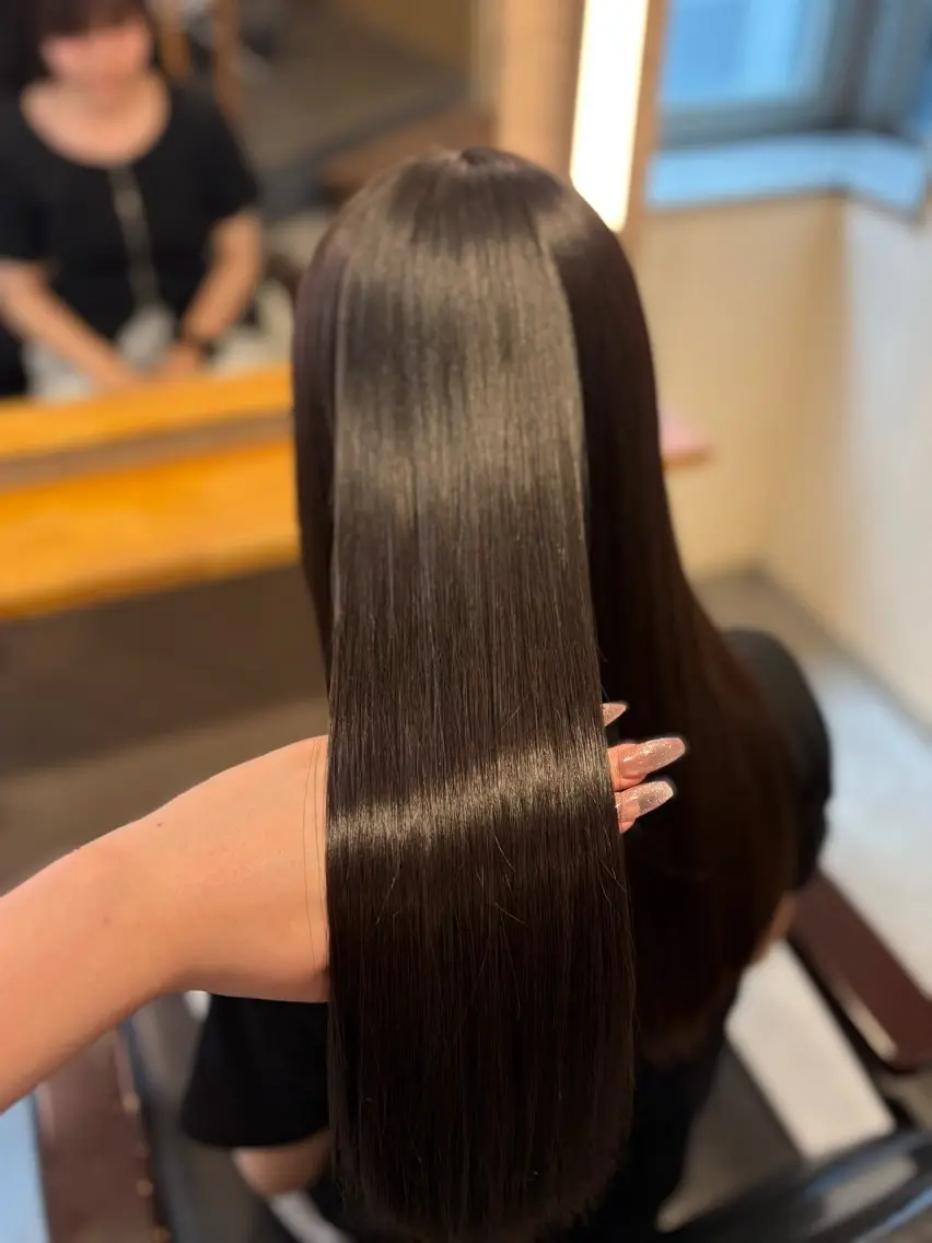 ロング 縮毛矯正 ❤️cocona🦕 モデル募集中🎐⭐︎のヘアスタイル