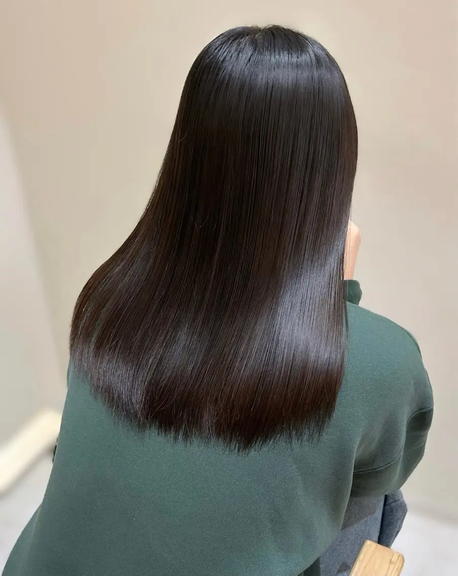 【クセが気になる方へ💡】艶髪ストレート(縮毛矯正)+カットの写真