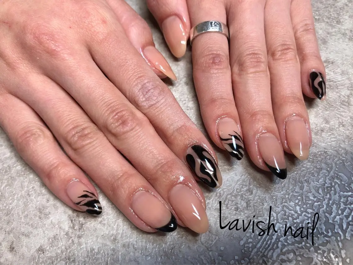ネイル ハンドネイル Lavish nailのネイルデザイン