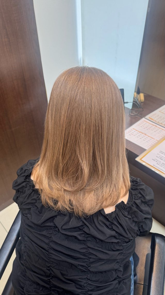 ミディアム 鈴木 保翔のヘアスタイル