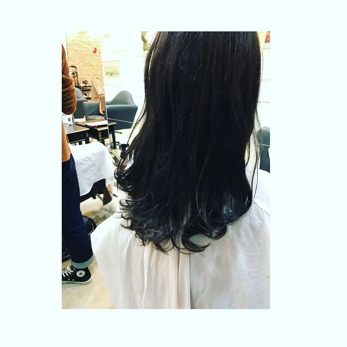 セミロング カラー ハイライトカラー ハイライト ブリーチ特化 梅田本多翔のヘアスタイル
