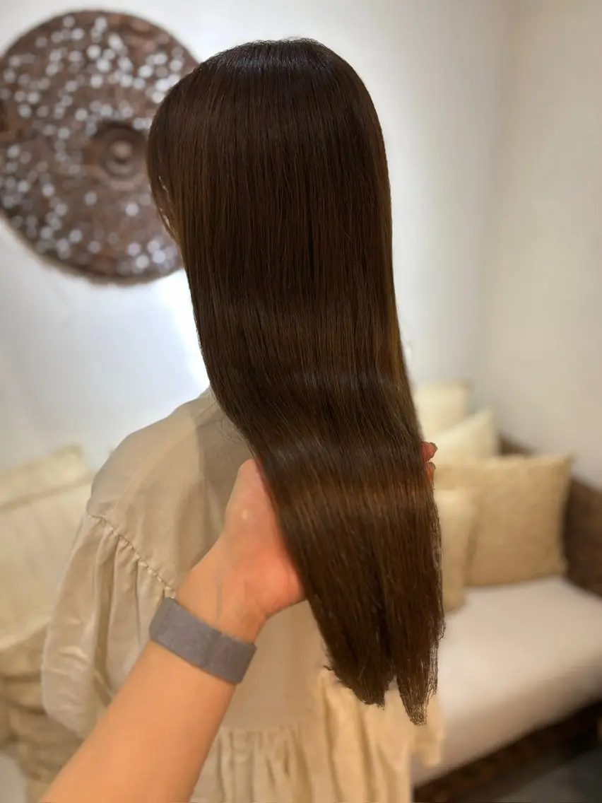 ロング カット トリートメント ヘッドスパ putri店長 和田鈴采のヘアスタイル