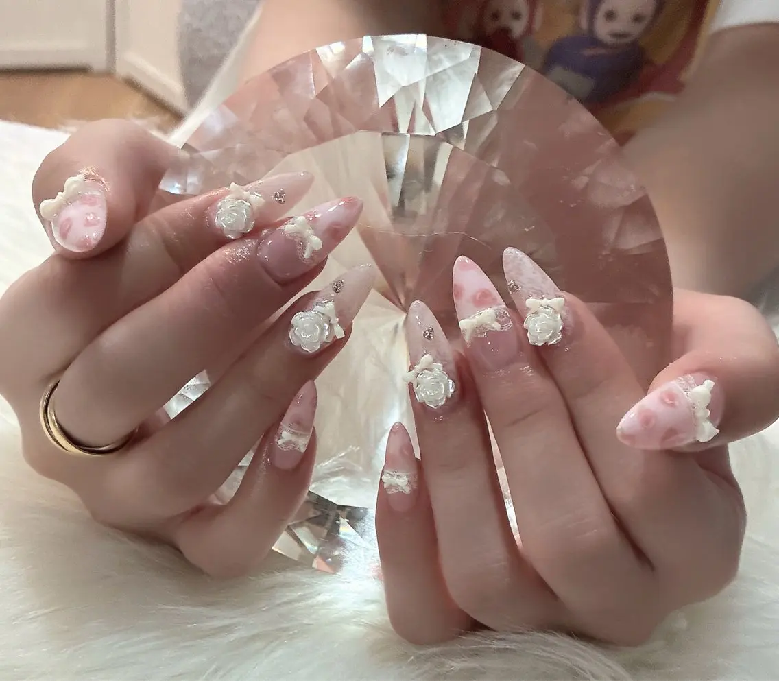 ネイル ハンドネイル LoaChaton kaeのネイルデザイン