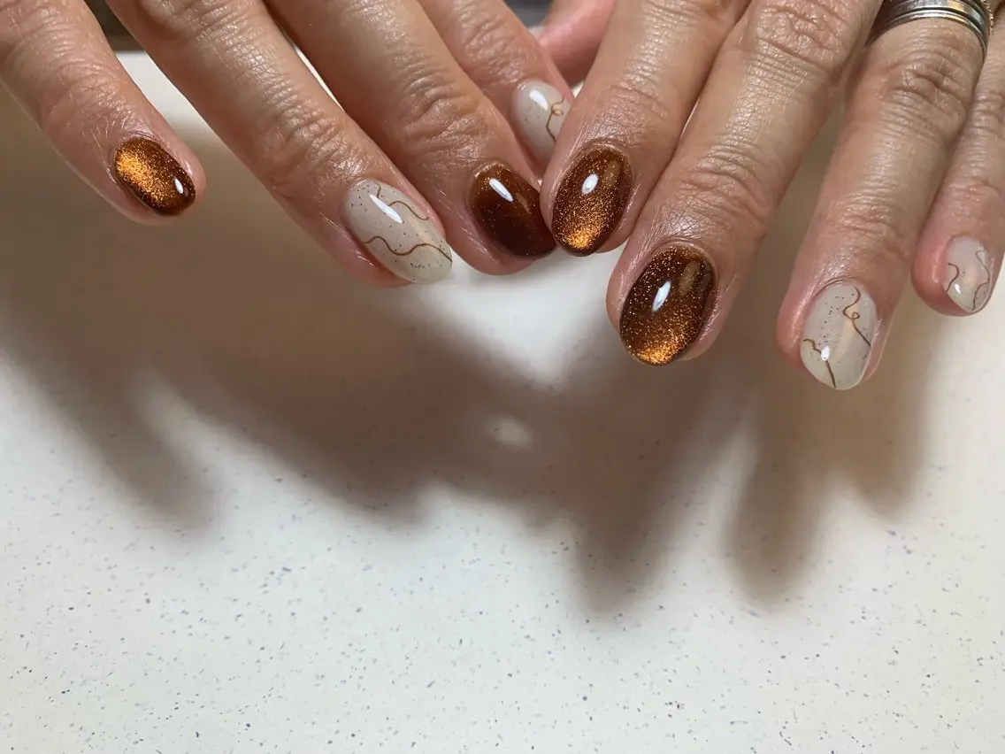 ネイル アートネイル マグネットネイル is..nail 🌷sonokoのネイルデザイン
