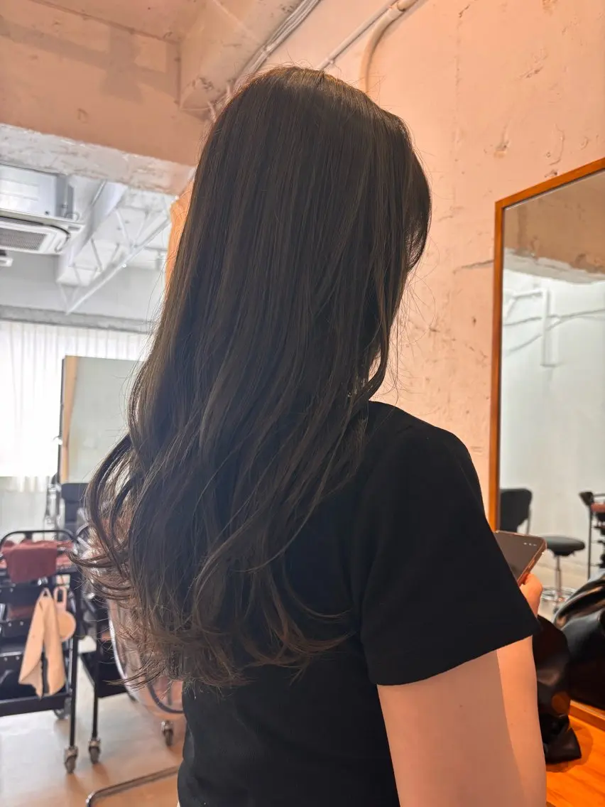 ロング カラー カット ヘアカラー 透明感カラー /Kanon️🫧のヘアスタイル
