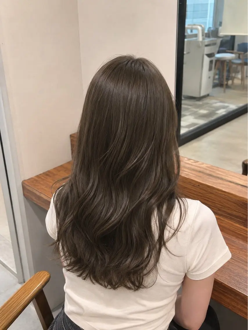 🩵〈2〜3回目限定〉カット+ヘアカラー+oggiottoトリートメント🩵の写真