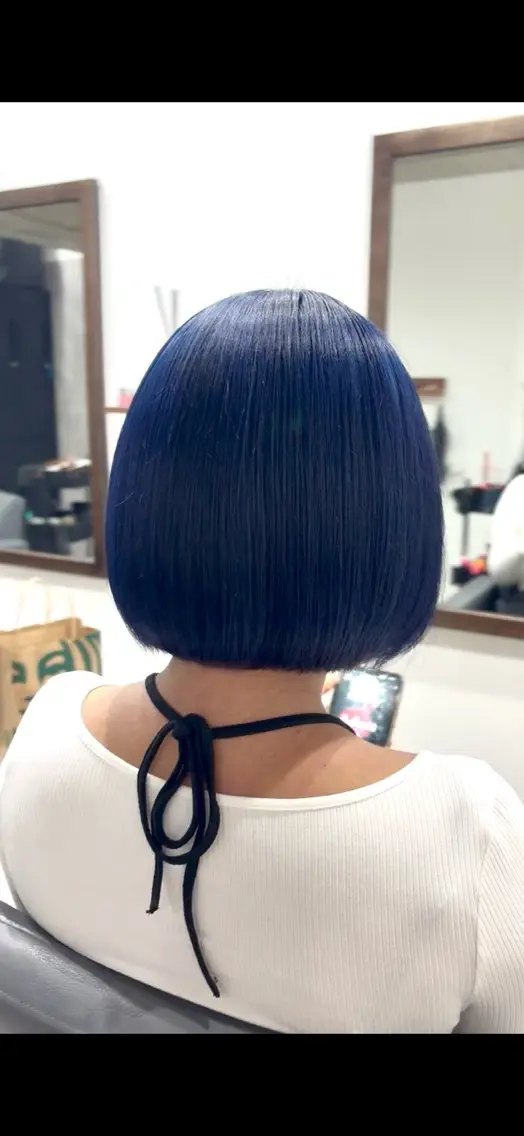 ショート カラー ブリーチ ヘアカラー coco 横浜 なごみ🩷のヘアスタイル