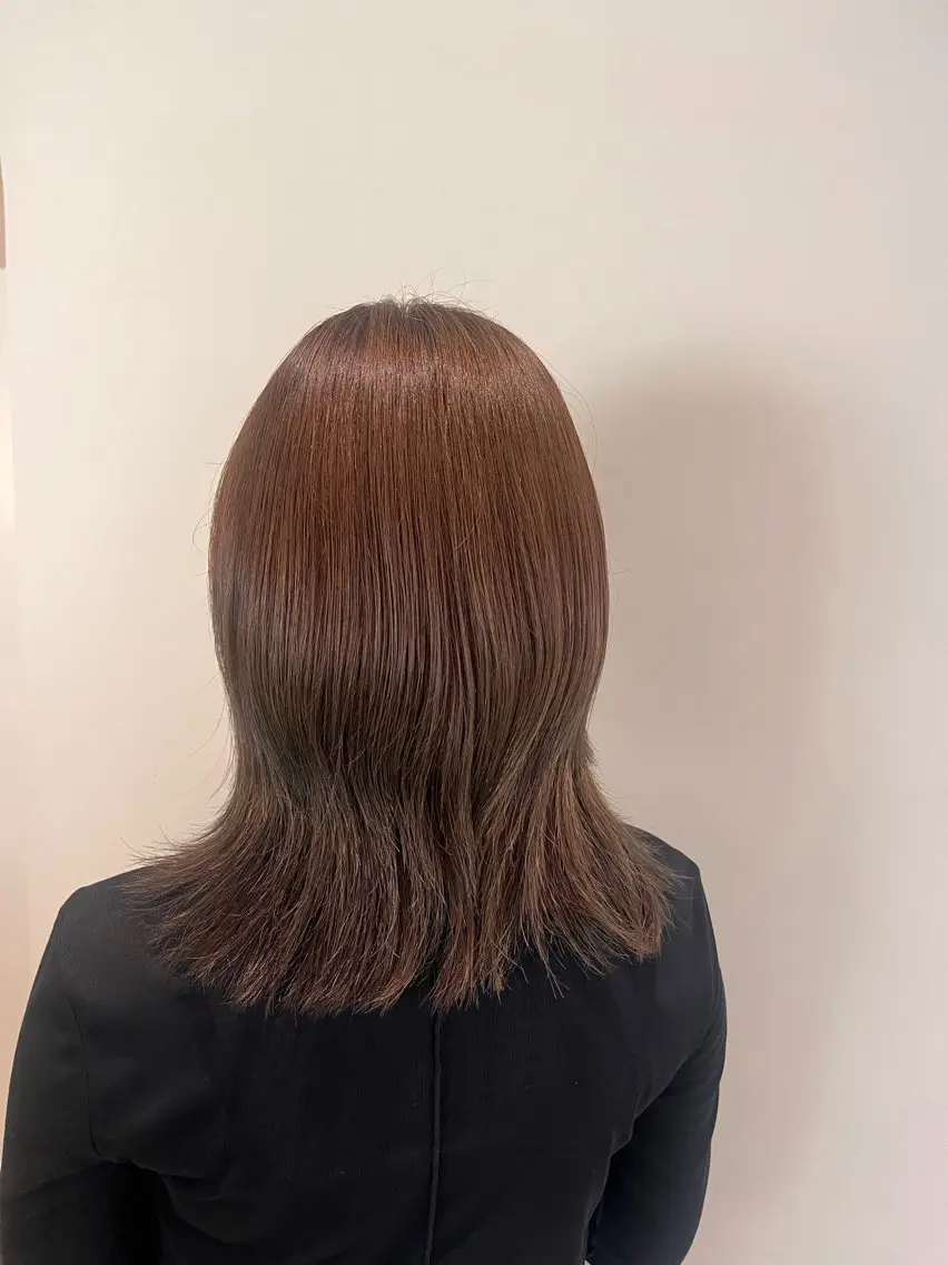 ミディアム カラー ヘアカラー トリートメント haruhi/艶髪 ☀️透明感カラーのヘアスタイル