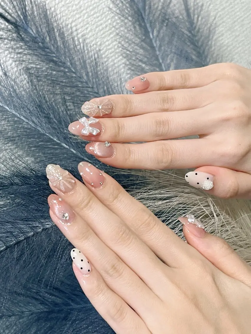 ネイル Cutil. Nail🌈のネイルデザイン