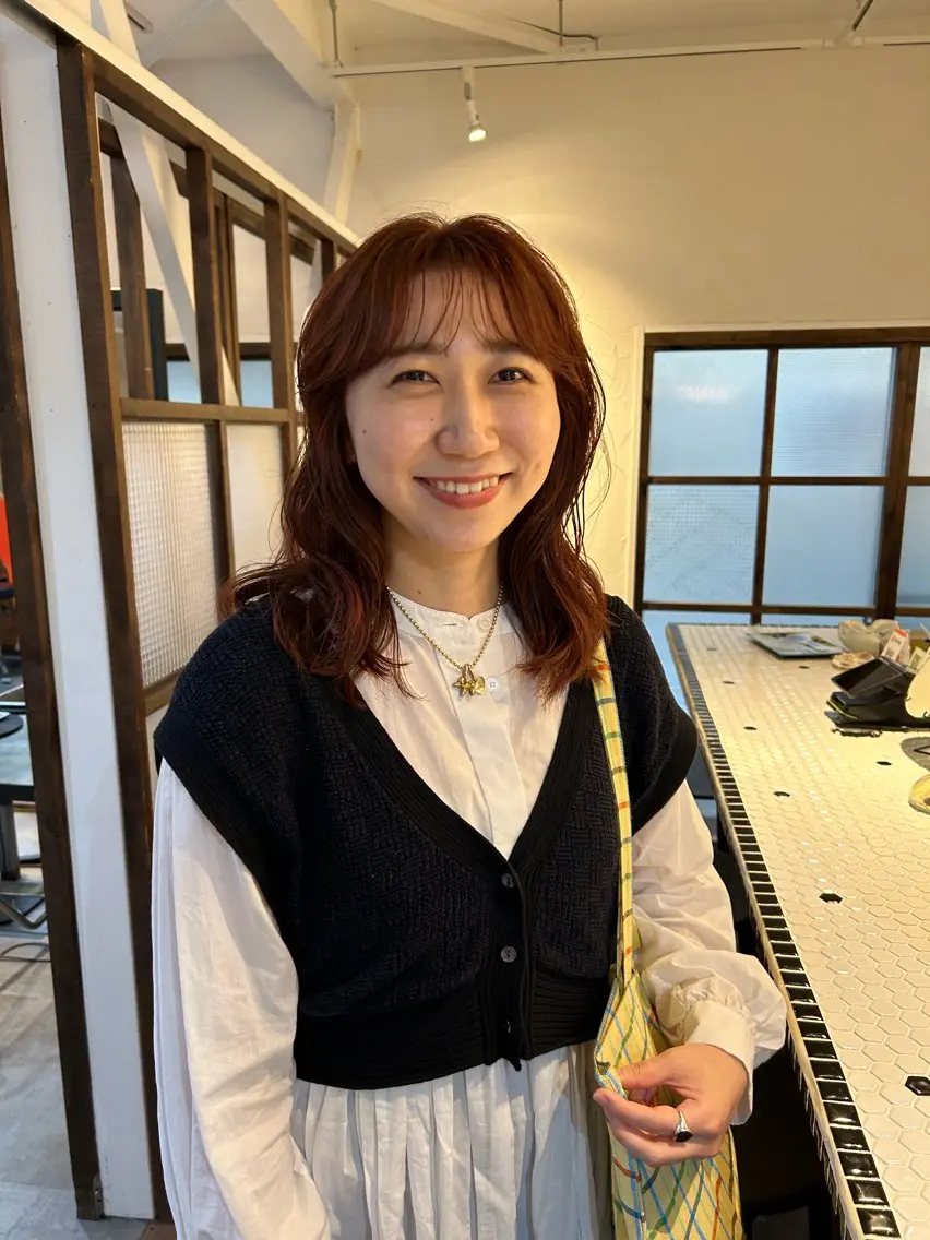 ミディアム カット ヘアカラー トリートメント 金田 夏野のヘアスタイル