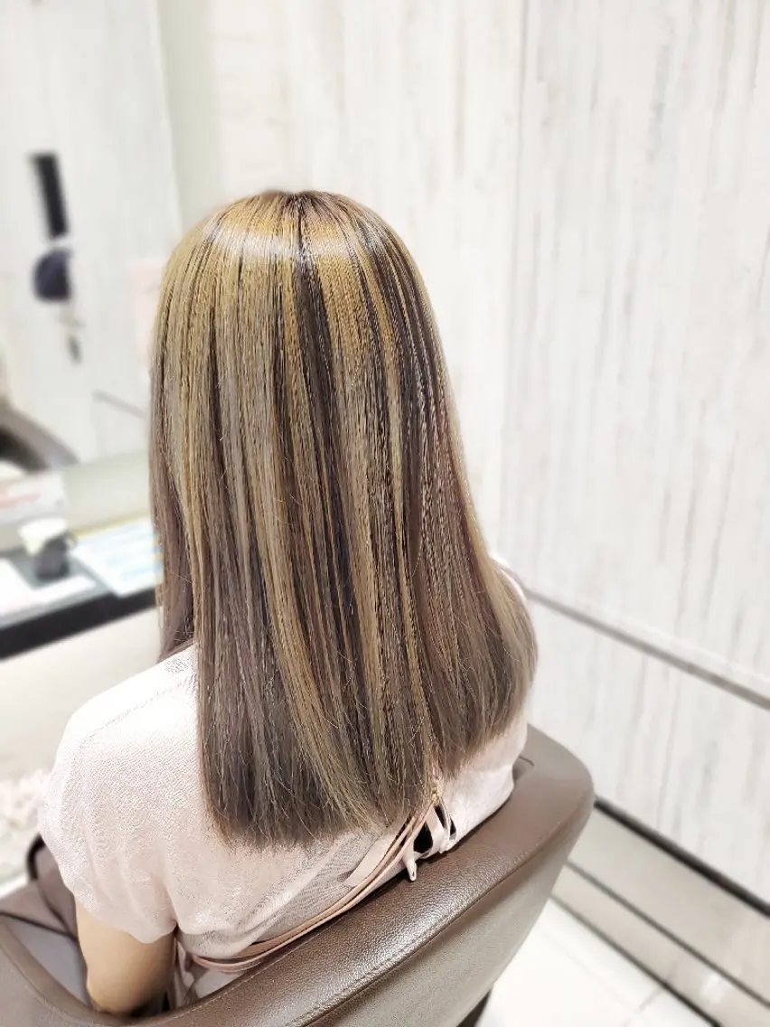 カラー EARTH 池田 雄太のヘアスタイル