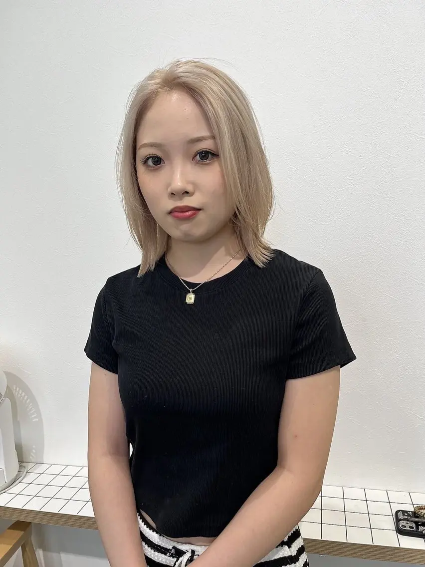 ミディアム カラー ヘアカラー keshiki 大名のヘアスタイル