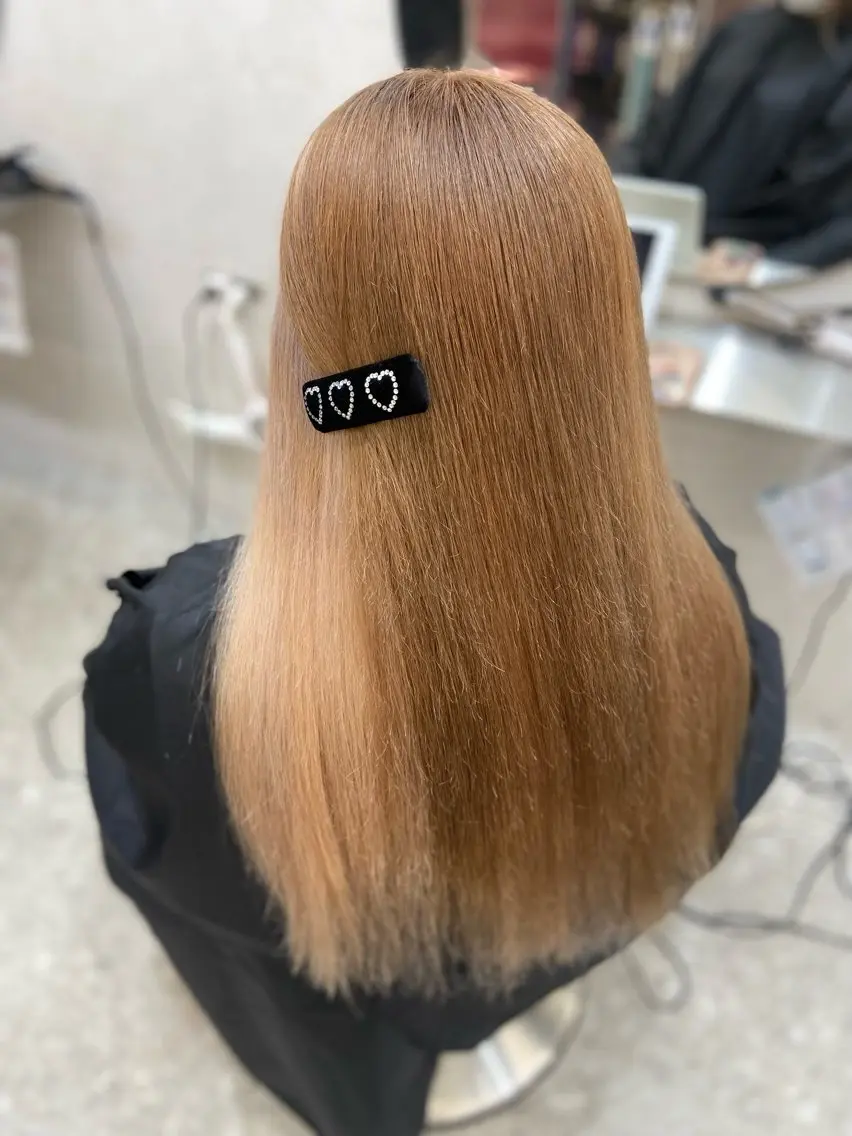 ロング カラー ベージュカラー ブリーチ ケアブリーチ ダブルカラー インナーカラー カット ヘアカラー トリートメント 新宿/韓国ヘア 中明度カラー/かやのヘアスタイル