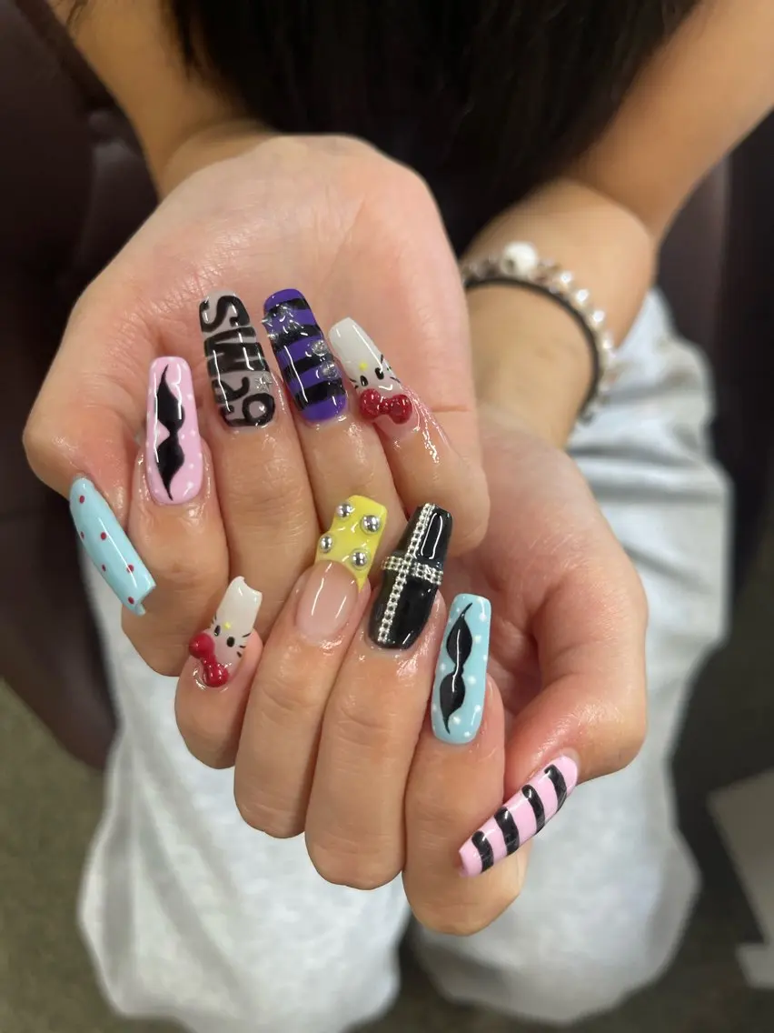 ネイル ハンドネイル NiJi Nailsのネイルデザイン