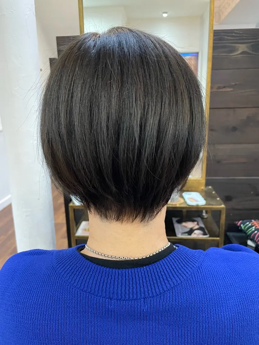 ショート カット ヘアカラー トリートメント 下林 雅明のヘアスタイル