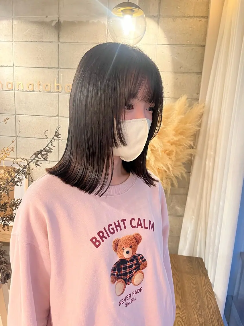 ミディアム 顔周りカット レイヤーカット 狩野 くるみのヘアスタイル