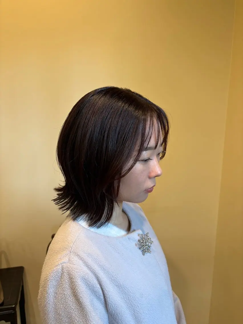 ミディアム カラー カット ヘアカラー しおり🍬 KOKORO🤍のヘアスタイル