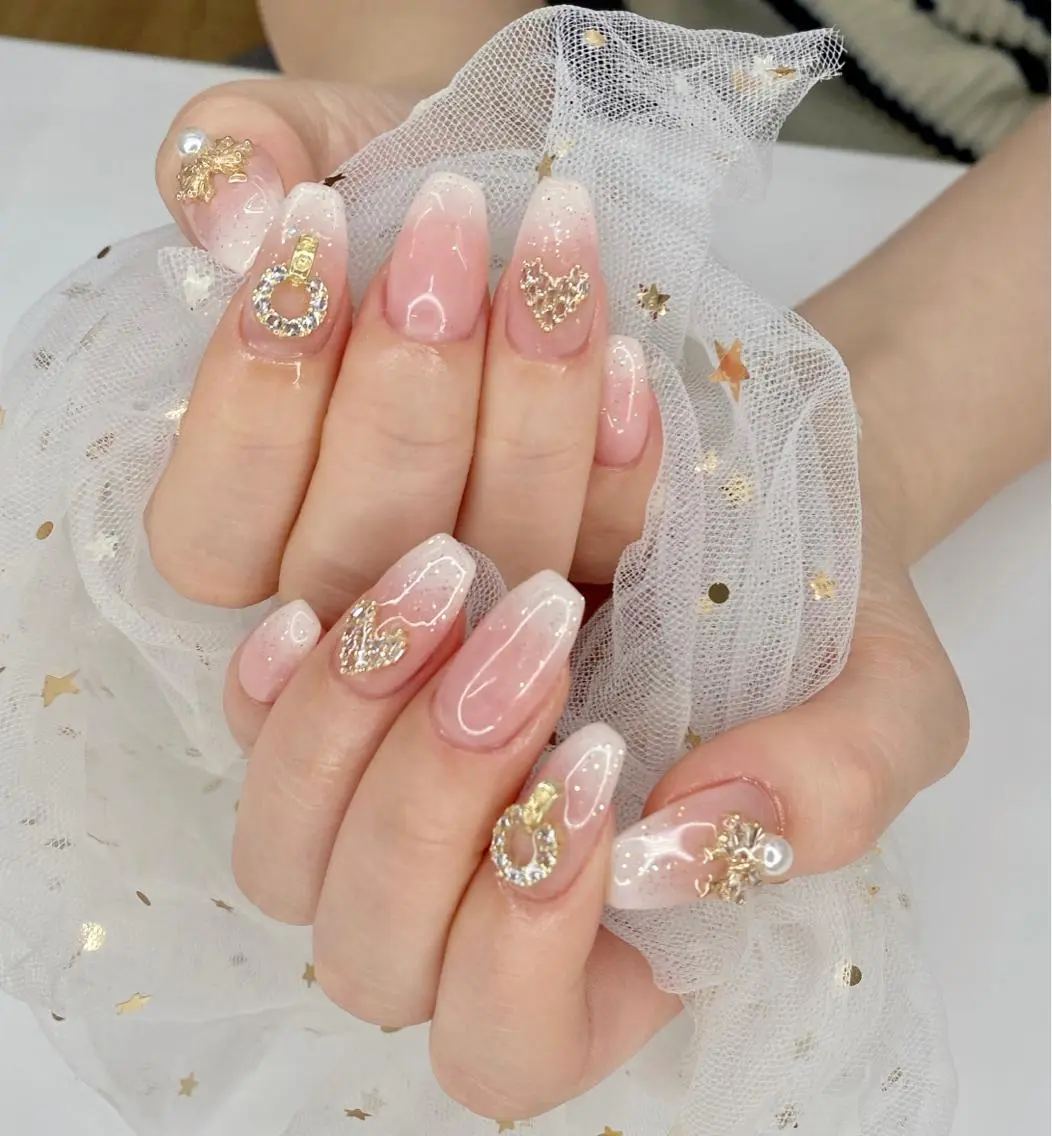 ネイル R salonのネイルデザイン