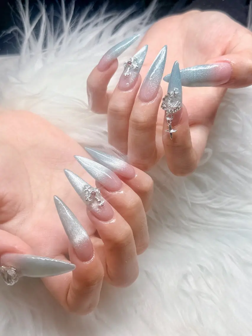 カラー RUBY NAIL& BEAUTY SPAのネイルデザイン