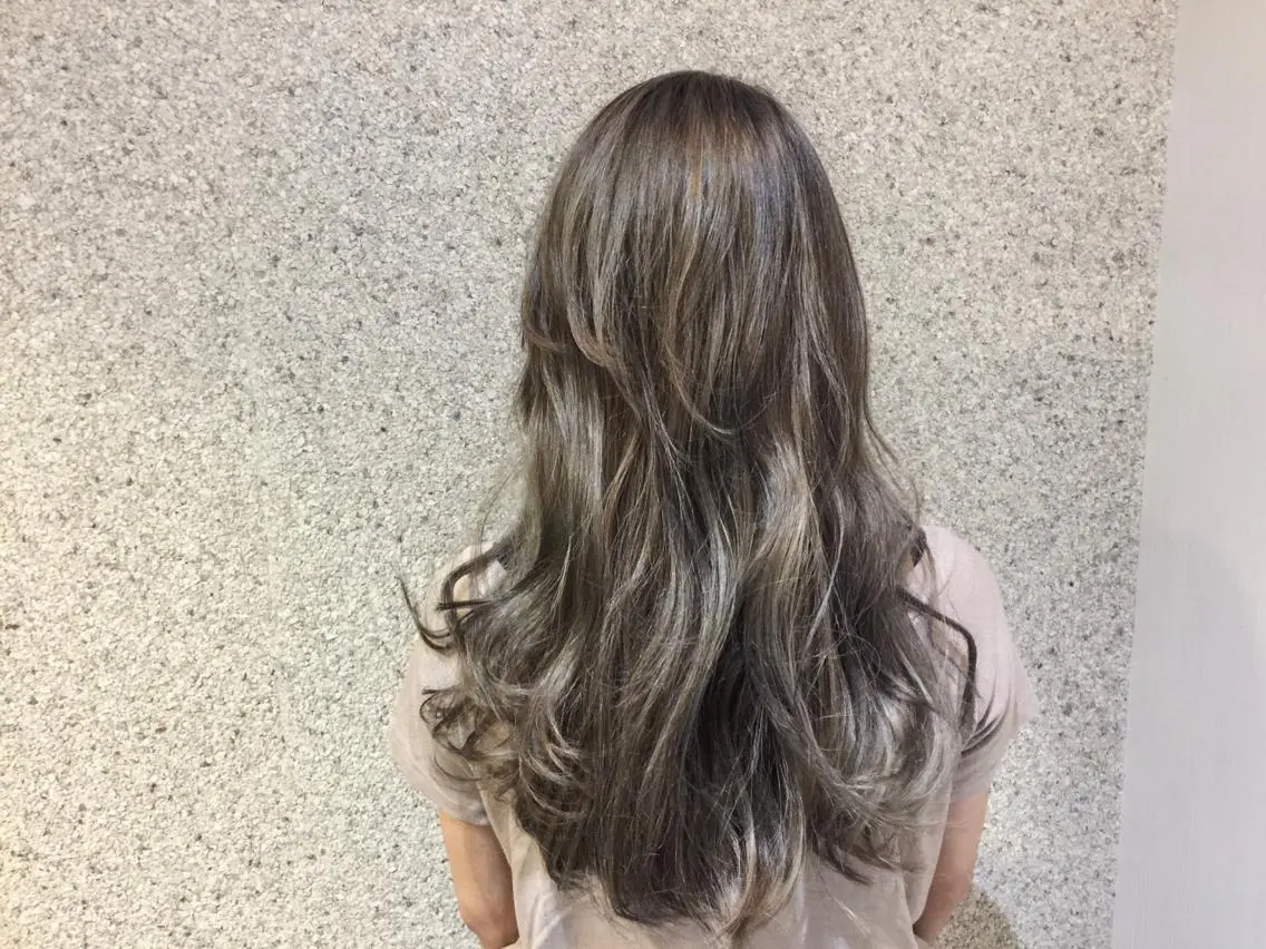 ロング カラー ダブルカラー ハイライトカラー ハイライト ◆◇◆ナカハマ アキト◆◇◆のヘアスタイル