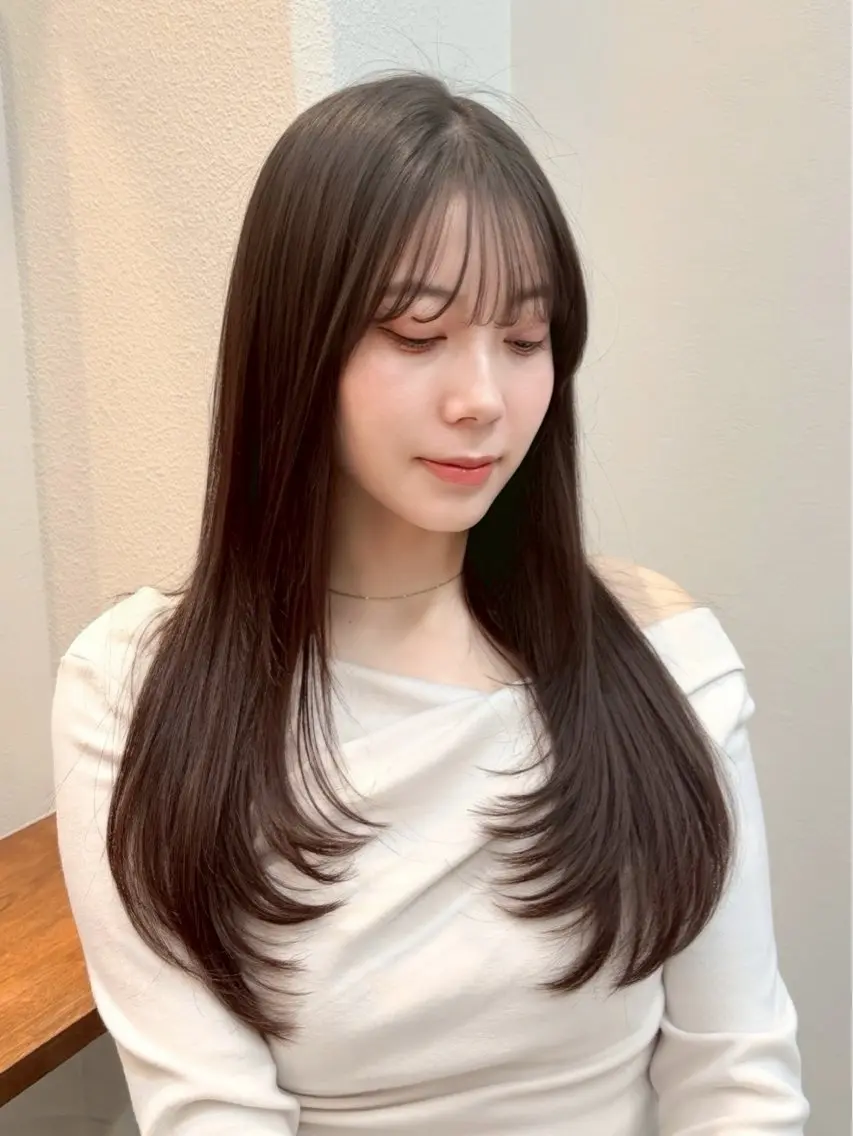 ロング ヘアカラー 小堺 瑞姫のヘアスタイル