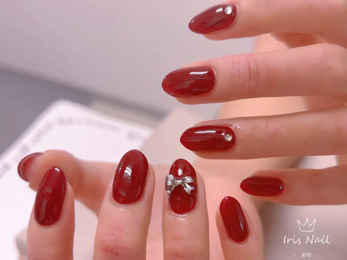 ネイル フレンチネイル ジェルネイル グラデーション 韓国ネイル マグネットネイル ハンドネイル 【長さ出し】 IRIS NAILのネイルデザイン