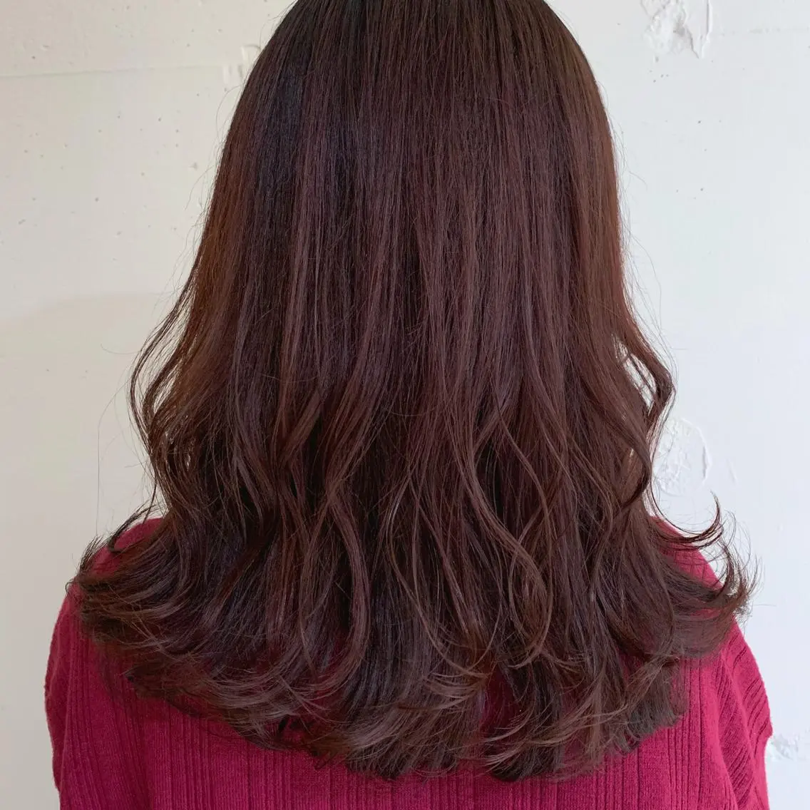 セミロング カラー ブリーチ レッドカラー バイオレットカラー newi 京橋 【yuuki】のヘアスタイル