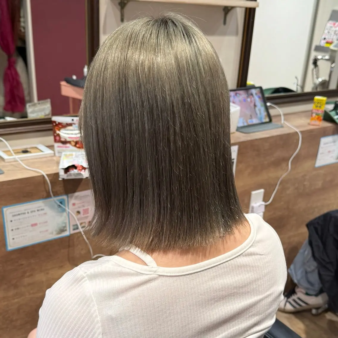 ミディアム カラー 柔らかいbeige ¦韓国¦🩰マユ🩰のヘアスタイル