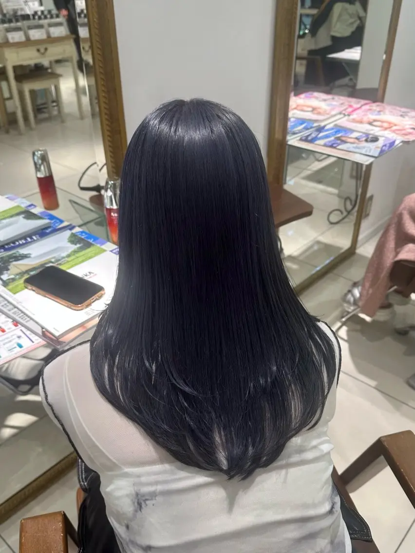 ロング カラー ヘアカラー トリートメント 髪質改善艶カラー🩶 Nanako ⟡.·のヘアスタイル
