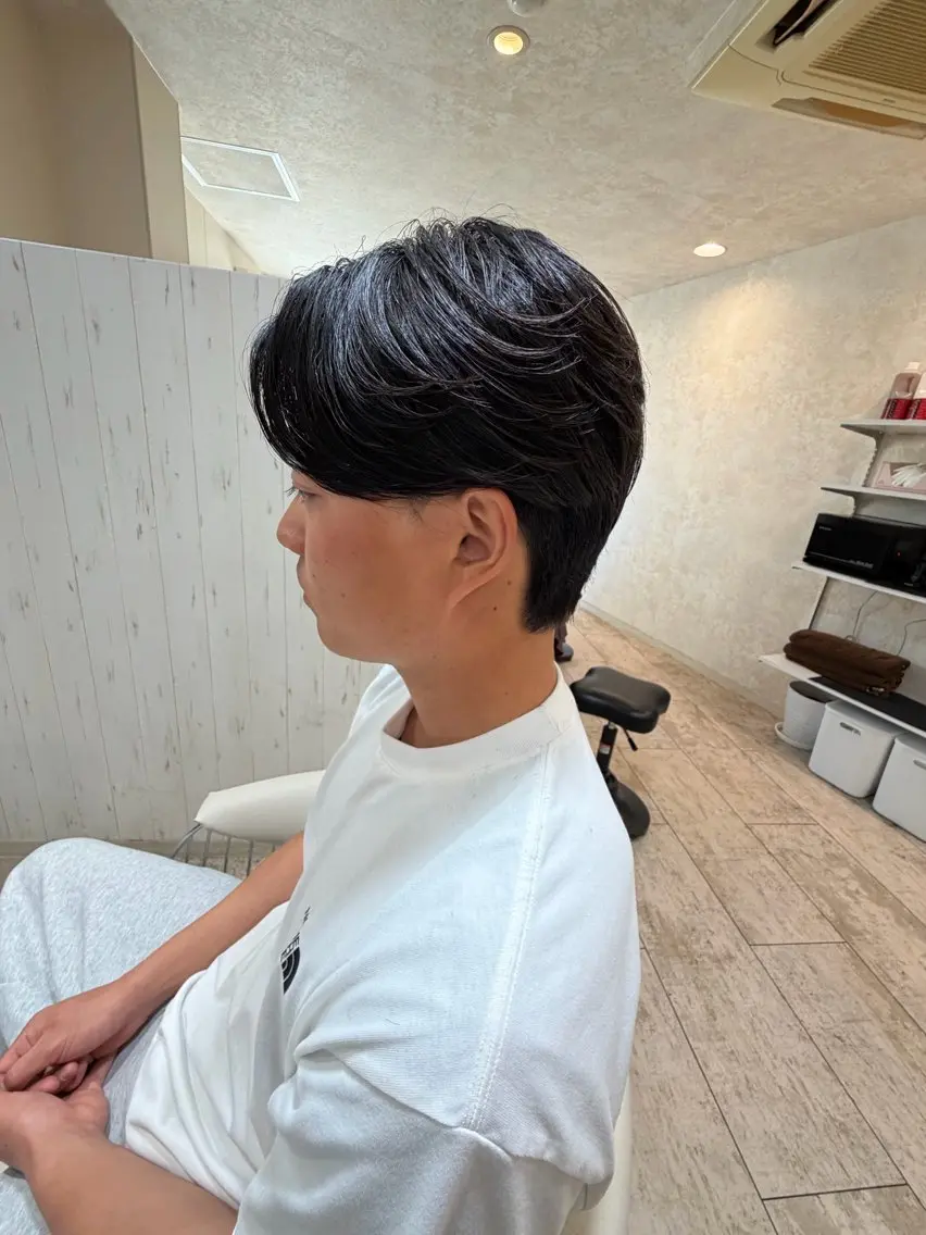 ミディアム くせ毛 伸ばしかけ 縮毛矯正 カット 縮毛矯正 トリートメント 曲がる縮毛矯正/ 毛流れパーマ/小寺のヘアスタイル