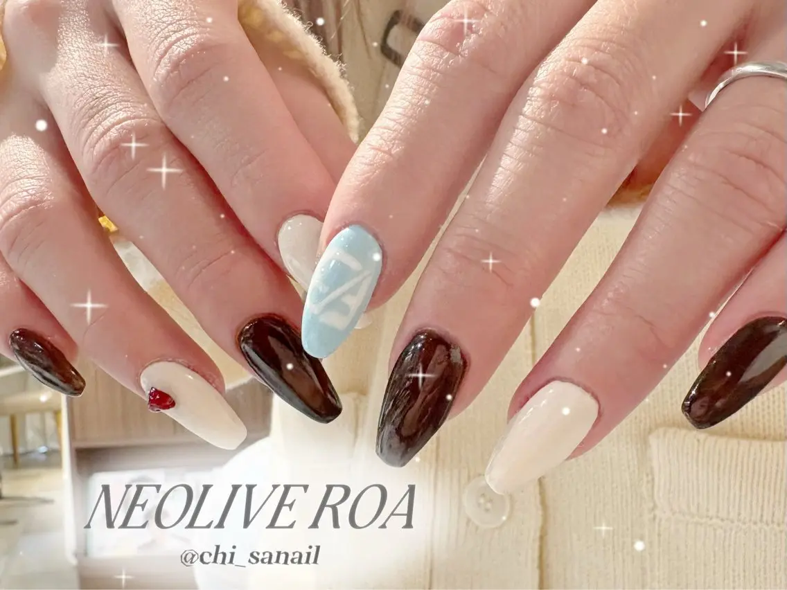 ネイル ハンドネイル 【ROA】 Chisakiのネイルデザイン