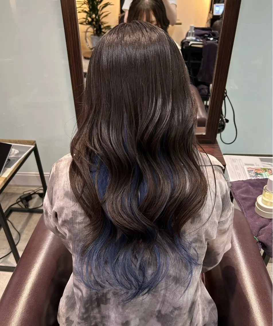 ロング カラー ヘアカラー Rin 🫧のヘアスタイル