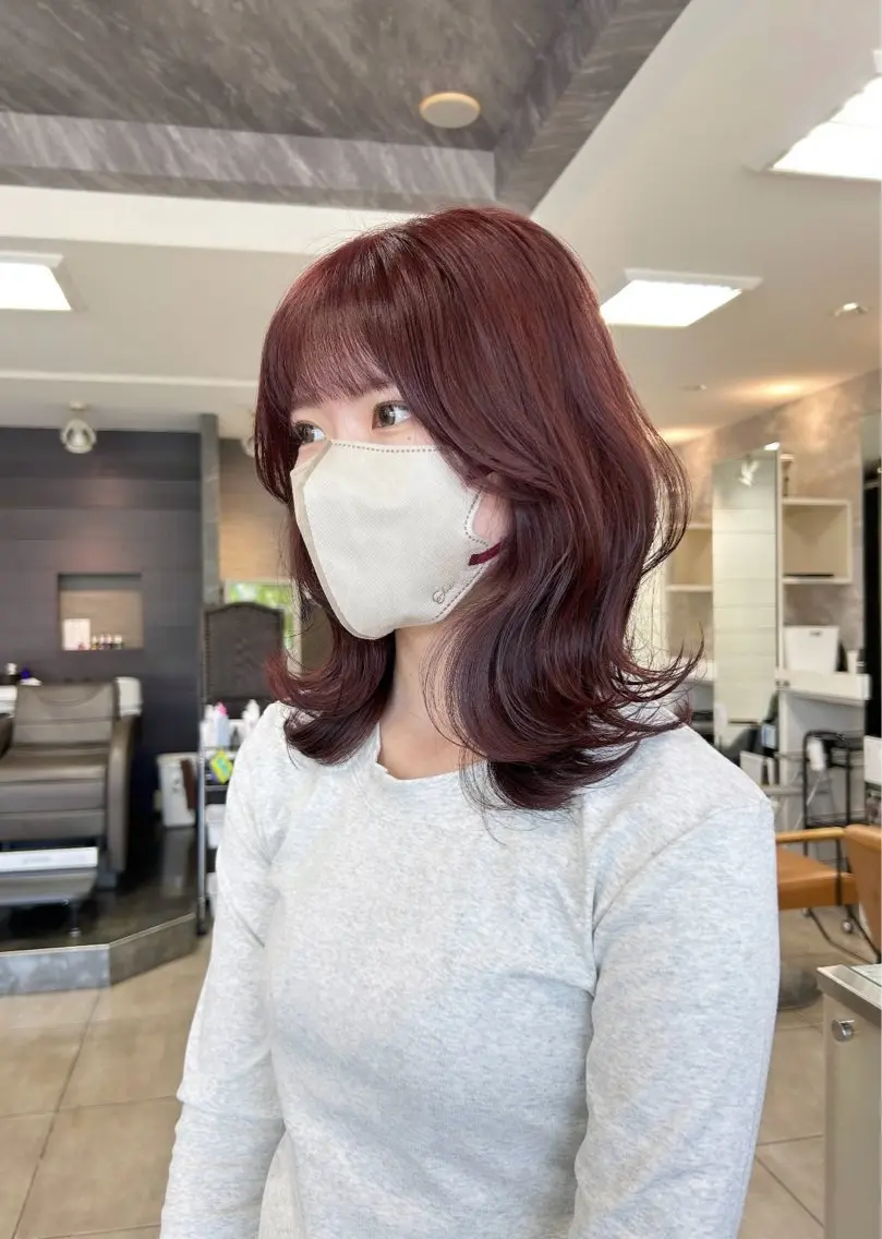 ミディアム カット ヘアカラー レイヤー/艶髪カラー 森本くるみのヘアスタイル