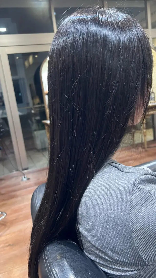 ロング 縮毛矯正 田中 仁樹のヘアスタイル