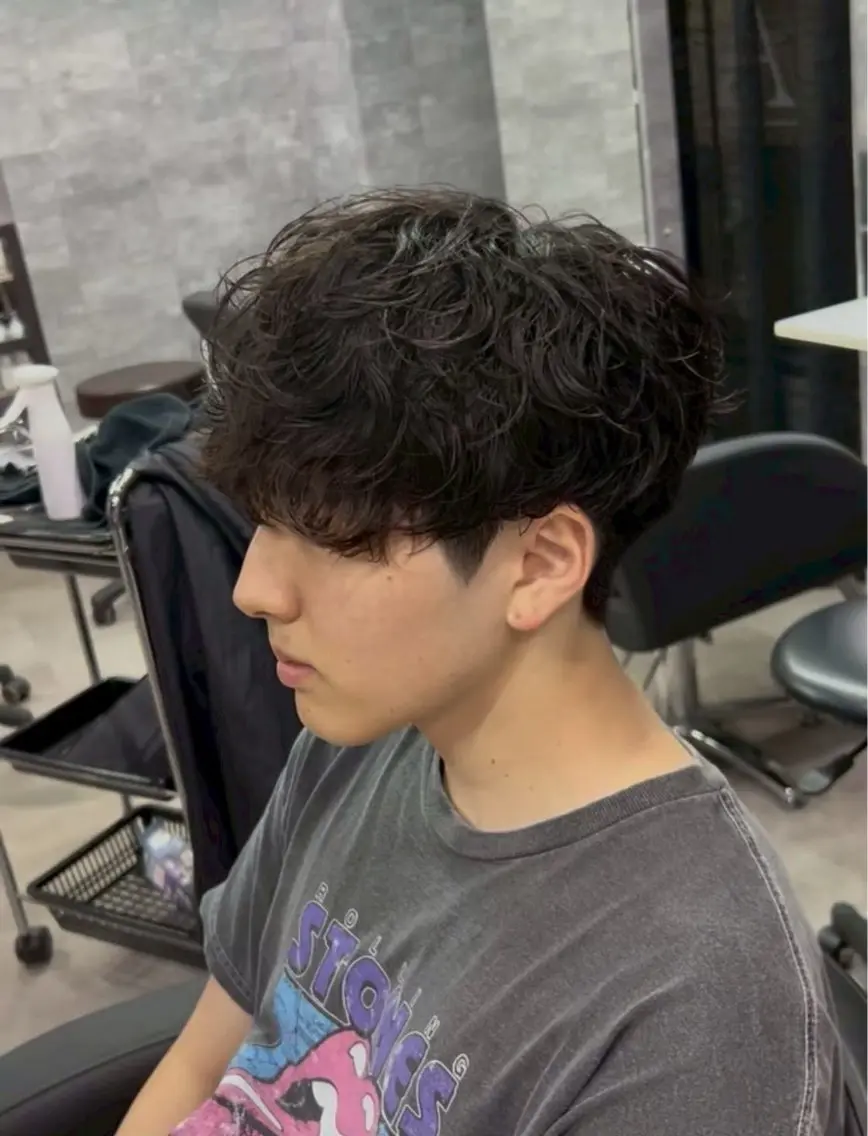 ショート パーマ メンズ カット パーマ 石田 大成のヘアスタイル