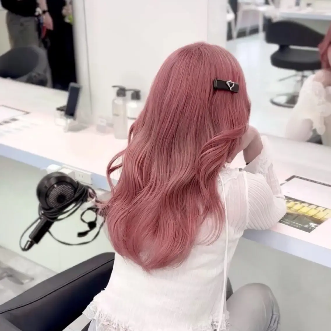 ロング カラー カット ヘアカラー トリートメント ヘアセット ‎🎀HONOKA 🎀／似合わせカラーのヘアスタイル