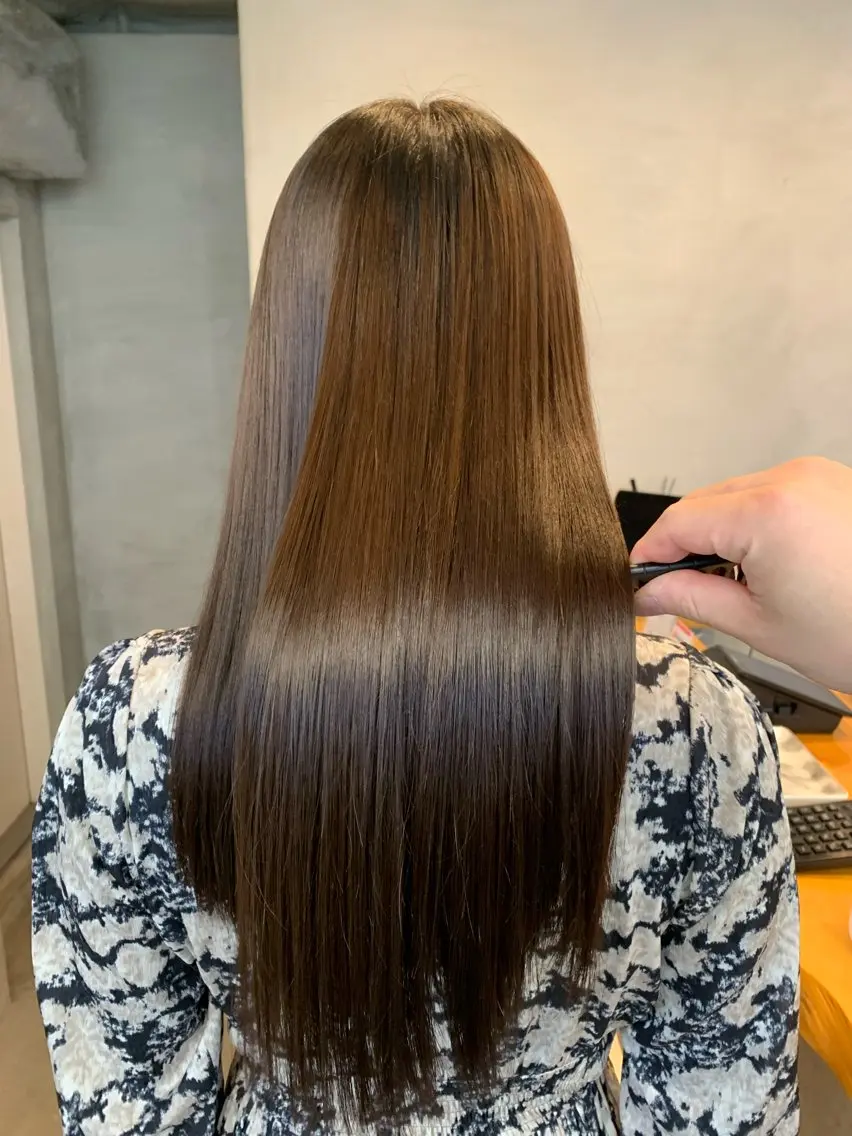 ロング カット トリートメント 🍎縮毛矯正特化🍎 にしごおりのヘアスタイル