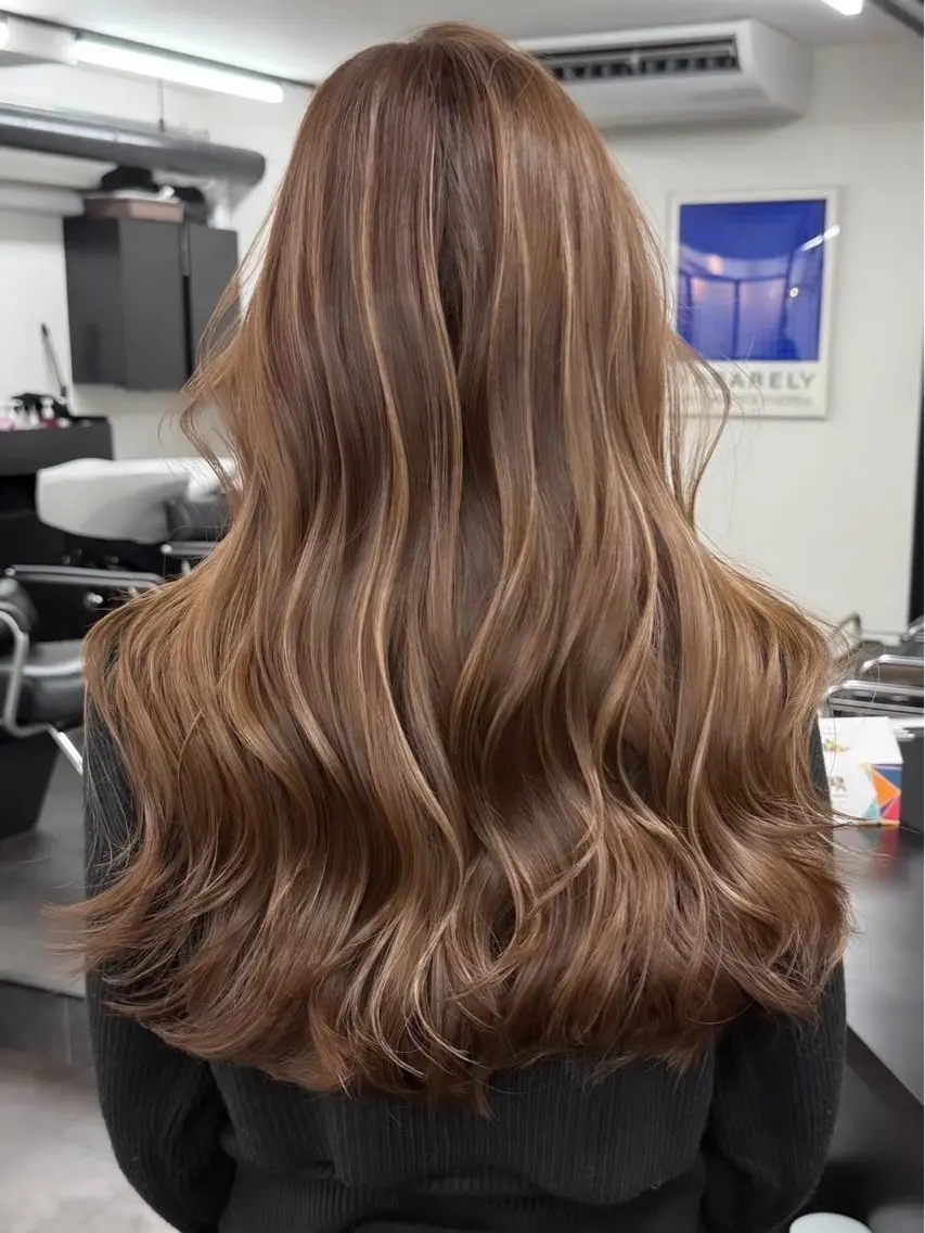 ミディアム カラー ヘアカラー 艶髪透明感カラー / まあやのヘアスタイル
