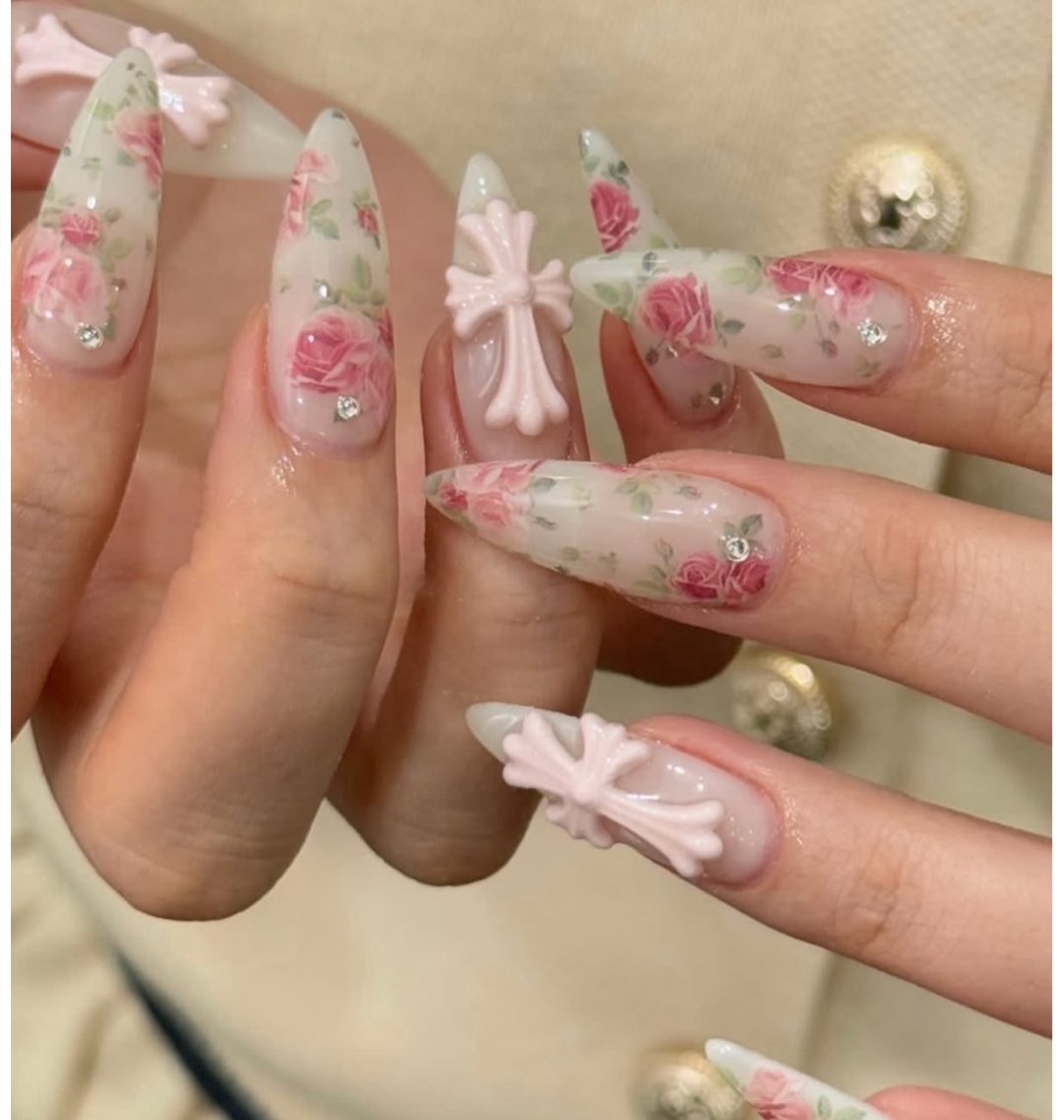 ネイル あお あおのネイルデザイン