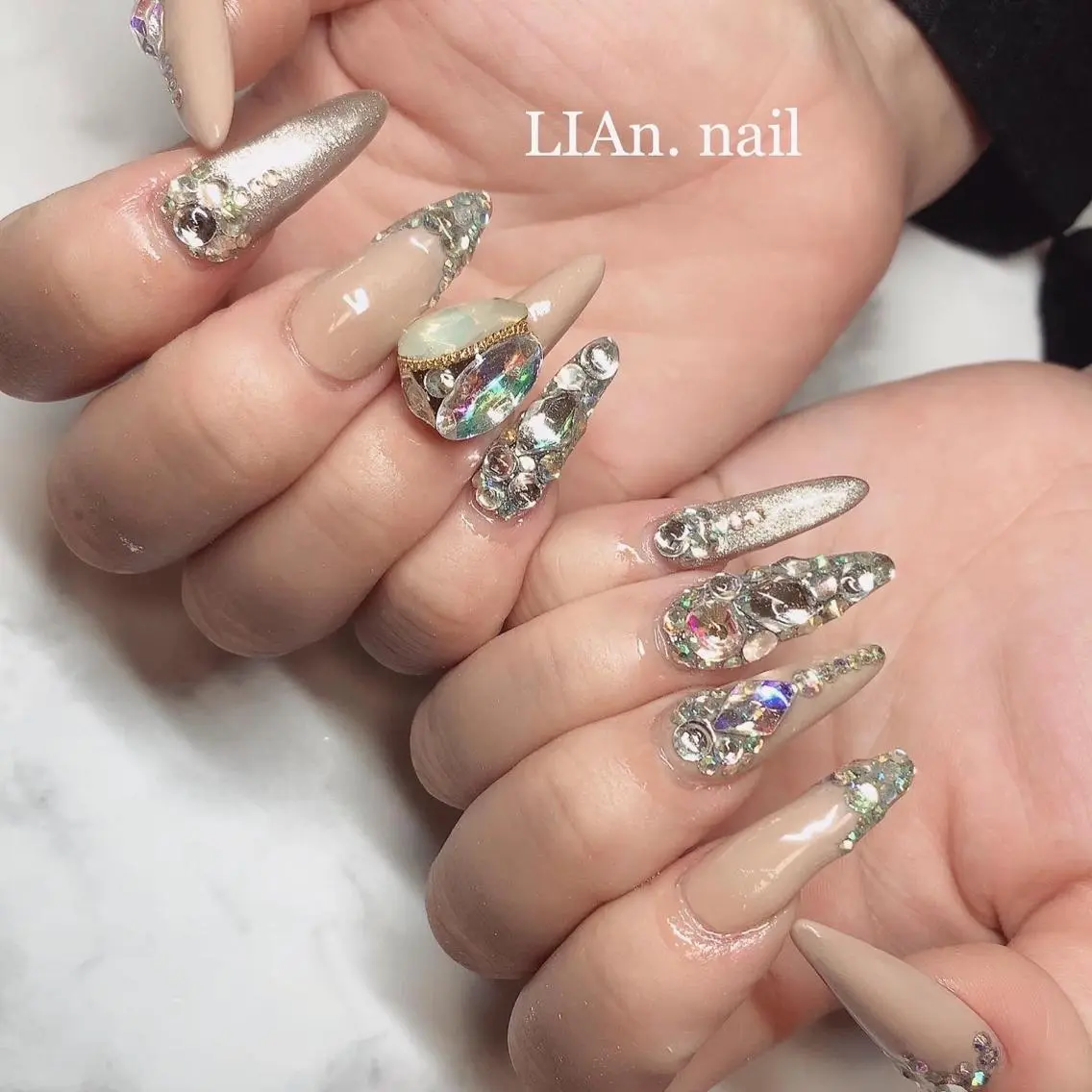 ネイル キラキラネイル Lian nailのネイルデザイン