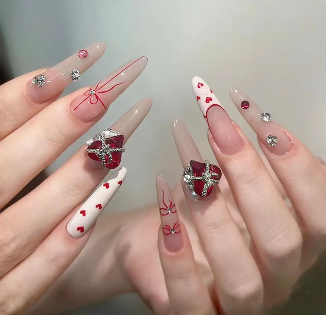 ネイル アートネイル チークネイル 長さ出し フレンチネイル ジェルネイル YK Beauty Salonのマツエク・マツパデザイン