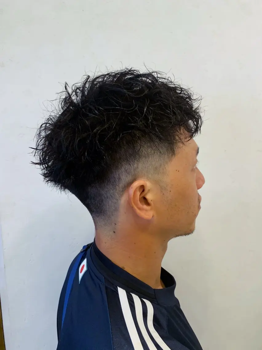 パーマ メンズ メンズパーマ メンズツイストパーマ ツイストパーマ カット パーマ Cecil hair 西川 翔馬のヘアスタイル