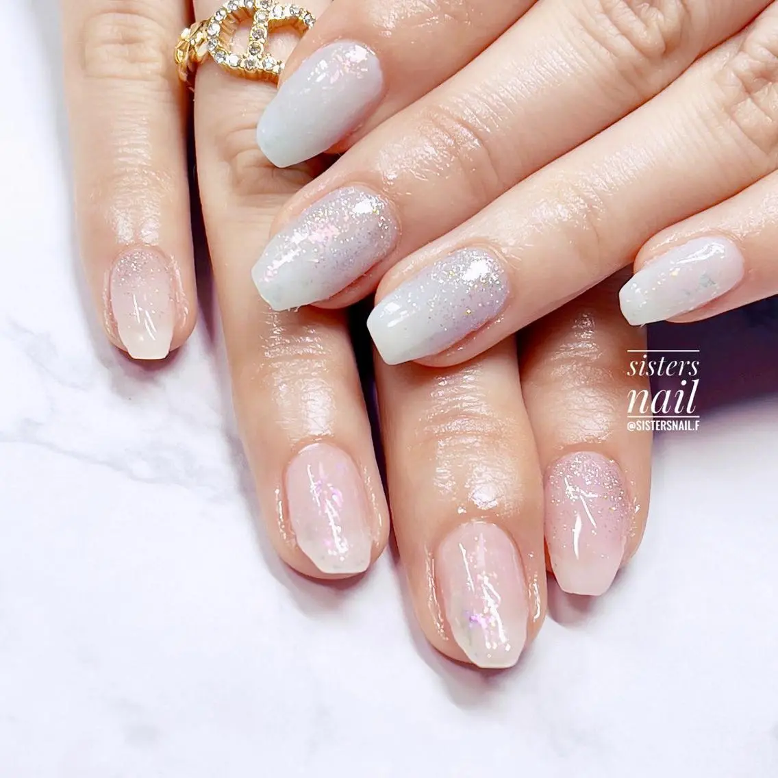 ネイル アートネイル キラキラネイル 水色 ワンカラーネイル ピンク sisters nail.fのネイルデザイン