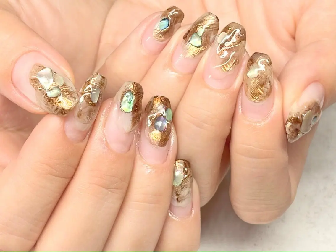 【オフ有】ニュアンスネイルの写真